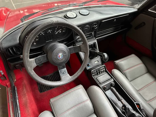 Alfa romeo spider 2.0 115pk 1987 - afbeelding 9 van  32