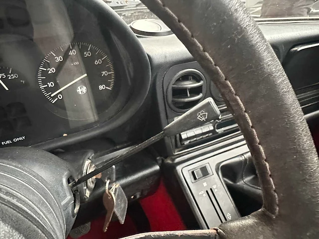 Alfa romeo spider 2.0 115pk 1987 - afbeelding 15 van  32