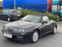 Alfa romeo spider 2.0-16v t.spark 1995 | tz-zb-97 i - afbeelding 8 van  20