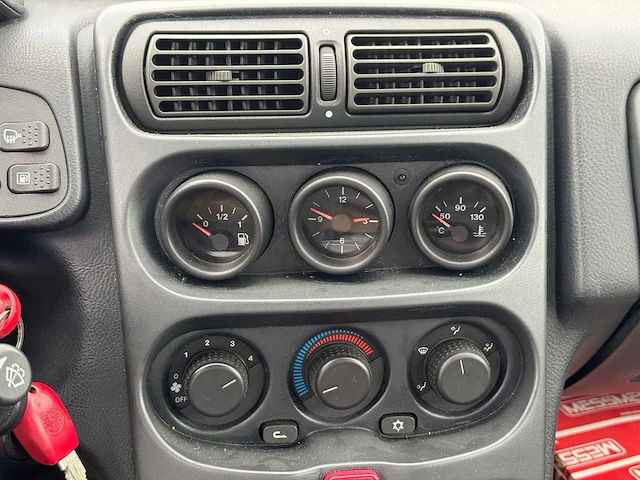 Alfa romeo spider 2.0-16v t.spark 1995 | tz-zb-97 i - afbeelding 15 van  20