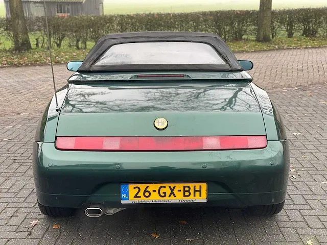 Alfa romeo spider 2.0 16v t.spark, 26-gx-bh - afbeelding 12 van  16