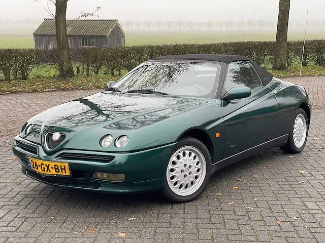 Alfa romeo spider 2.0 16v t.spark, 26-gx-bh - afbeelding 5 van  16