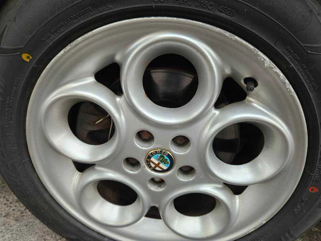 Alfa romeo spider 2.0 16v t.spark l, gp240x - afbeelding 5 van  17