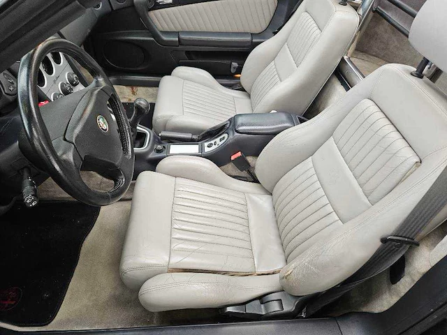 Alfa romeo spider 2.0 16v t.spark l, gp240x - afbeelding 4 van  17