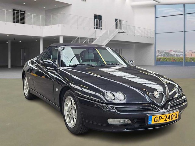 Alfa romeo spider 2.0 16v t.spark l, gp240x - afbeelding 11 van  17