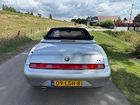 Alfa romeo spider 2.0-16v t.spark lage km stand 09-lsh-8 - afbeelding 2 van  45