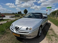 Alfa romeo spider 2.0-16v t.spark lage km stand 09-lsh-8 - afbeelding 25 van  45
