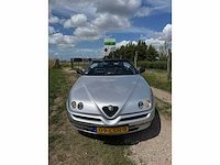 Alfa romeo spider 2.0-16v t.spark lage km stand 09-lsh-8 - afbeelding 28 van  45