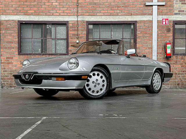Alfa romeo spider 2.0 1987 - afbeelding 1 van  29