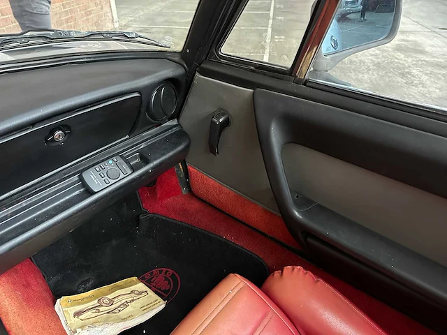 Alfa romeo spider 2.0 1987 - afbeelding 15 van  29