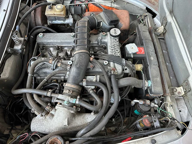 Alfa romeo spider 2.0 1987 - afbeelding 20 van  29