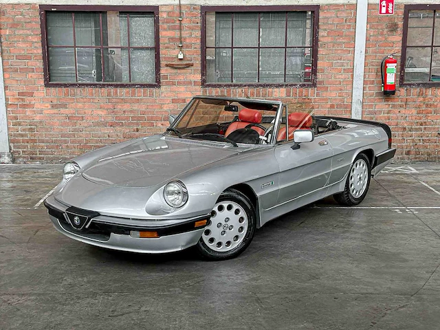 Alfa romeo spider 2.0 1987 - afbeelding 23 van  29