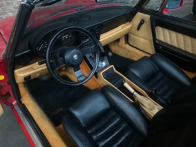 Alfa romeo spider 2.0 1991 117pk -orig. nl-, yz-30-yf -youngtimer- - afbeelding 10 van  32