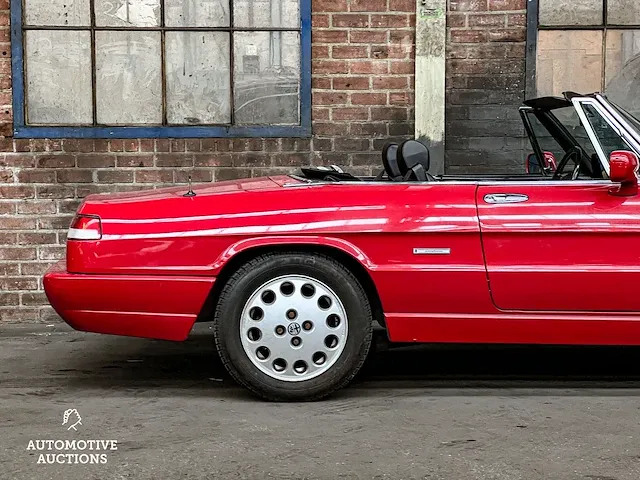 Alfa romeo spider 2.0 1991 117pk -orig. nl-, yz-30-yf -youngtimer- - afbeelding 31 van  32