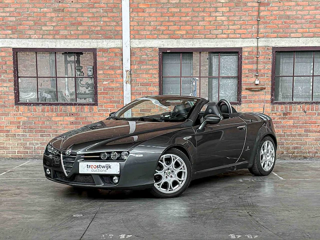 Alfa romeo spider 2.2 jts exclusive 185pk 2008, s-904-zx youngtimer - afbeelding 23 van  40