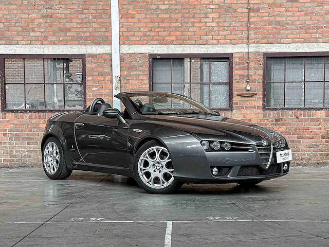 Alfa romeo spider 2.2 jts exclusive 185pk 2008, s-904-zx youngtimer - afbeelding 38 van  40