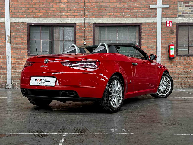 Alfa romeo spider tbi 1.8 200pk 2010 - afbeelding 2 van  37