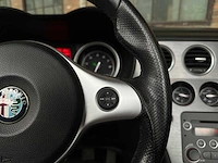 Alfa romeo spider tbi 1.8 200pk 2010 - afbeelding 15 van  37