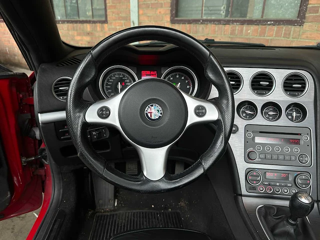 Alfa romeo spider tbi 1.8 200pk 2010 - afbeelding 10 van  38