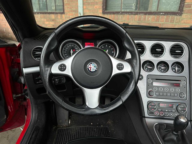Alfa romeo spider tbi 1.8 200pk 2010 - afbeelding 10 van  38