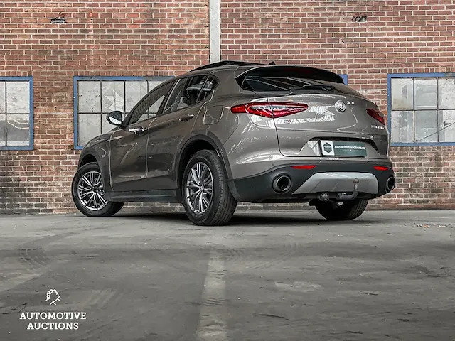 Alfa romeo stelvio 2.0 t awd super 200pk 2018 -orig nl-, sr-834-l - afbeelding 17 van  71