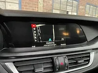 Alfa romeo stelvio 2.0 t awd super 200pk 2018 -orig nl-, sr-834-l - afbeelding 36 van  71