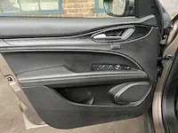 Alfa romeo stelvio 2.0 t awd super 200pk 2018 -orig nl-, sr-834-l - afbeelding 44 van  71