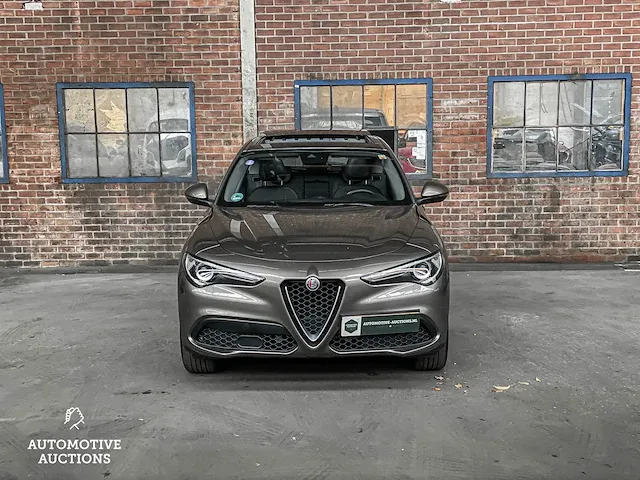 Alfa romeo stelvio 2.0 t awd super 200pk 2018 -orig nl-, sr-834-l - afbeelding 56 van  71