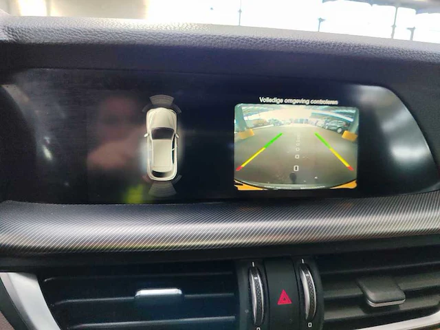 Alfa romeo stelvio 2.0 t awd super automaat; rn-995-g - afbeelding 5 van  22