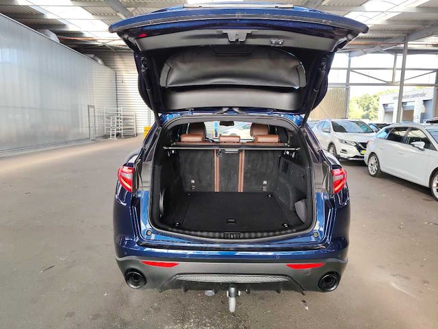 Alfa romeo stelvio 2.0 t awd super automaat; rn-995-g - afbeelding 9 van  22