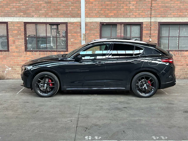 Alfa romeo stelvio 2.2 jtd awd veloce 209pk 2020, j-329-xh - afbeelding 10 van  51