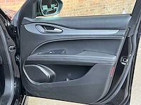 Alfa romeo stelvio 2.2 jtd awd veloce 209pk 2020, j-329-xh - afbeelding 15 van  51