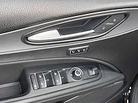 Alfa romeo stelvio 2.2 jtd awd veloce 209pk 2020, j-329-xh - afbeelding 18 van  51
