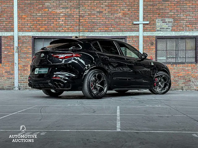 Alfa romeo stelvio quadrifoglio 2.9 v6 -ferrari engine- awd 510pk 2018, l-684-lg - afbeelding 11 van  61