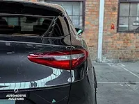 Alfa romeo stelvio quadrifoglio 2.9 v6 -ferrari engine- awd 510pk 2018, l-684-lg - afbeelding 18 van  61