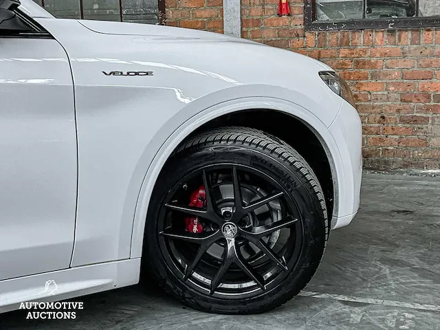 Alfa romeo stelvio veloce 2.0t awd 280pk 2020, s-517-sk - afbeelding 18 van  73