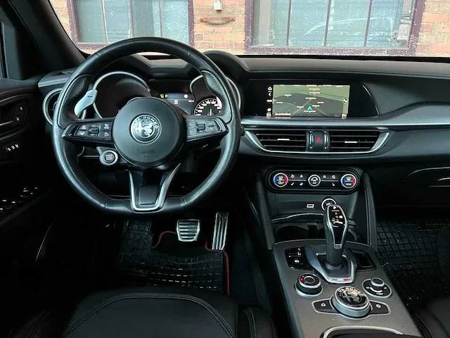 Alfa romeo stelvio veloce 2.0t awd 280pk 2020, s-517-sk - afbeelding 30 van  73