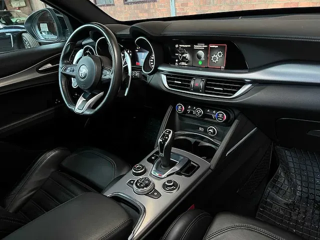 Alfa romeo stelvio veloce 2.0t awd 280pk 2020, s-517-sk - afbeelding 58 van  73