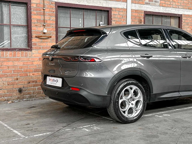 Alfa romeo tonale 1.5t hybrid sprint automaat 130pk 2022 (first-owner) - afbeelding 3 van  54