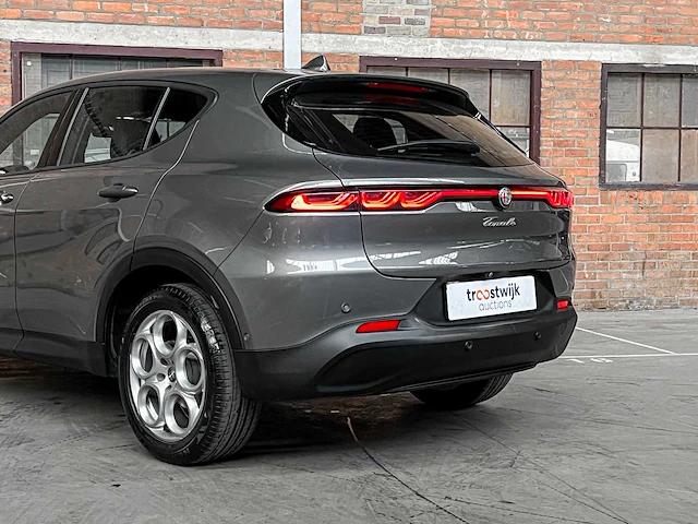 Alfa romeo tonale 1.5t hybrid sprint automaat 130pk 2022 (first-owner) - afbeelding 13 van  54