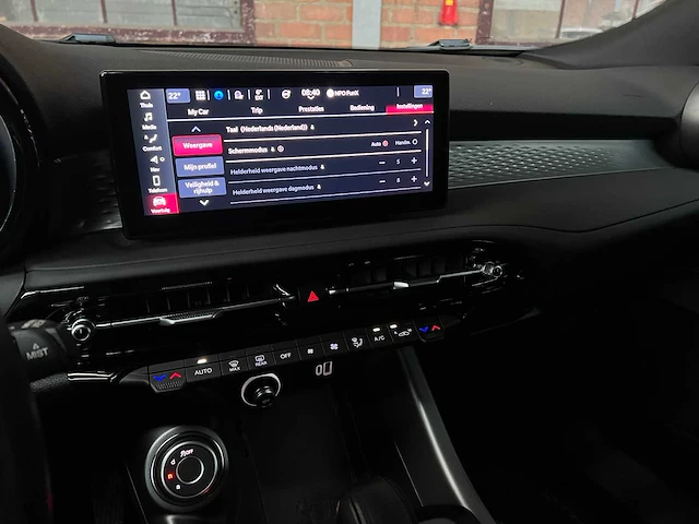 Alfa romeo tonale 1.5t hybrid sprint automaat 130pk 2022 (first-owner) - afbeelding 25 van  54