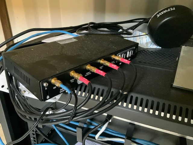 Alfaco patchkast met pc switch en router - afbeelding 6 van  7