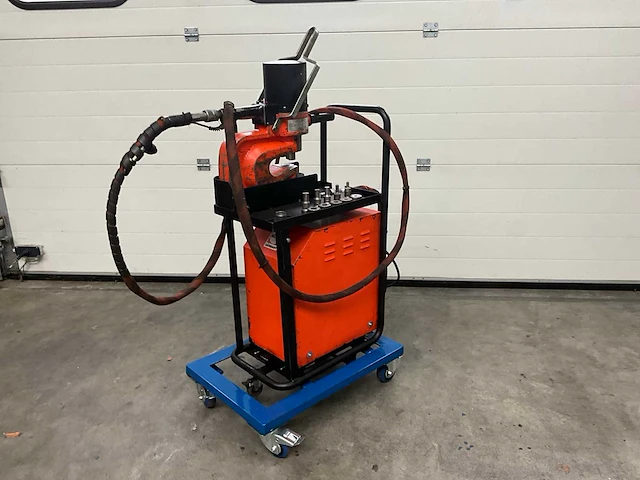 Alfra aps120 met hydraulische pomp ponsmachine - afbeelding 6 van  14