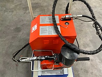 Alfra aps120 met hydraulische pomp ponsmachine - afbeelding 2 van  13