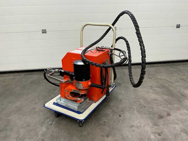 Alfra aps120 met hydraulische pomp ponsmachine - afbeelding 1 van  13