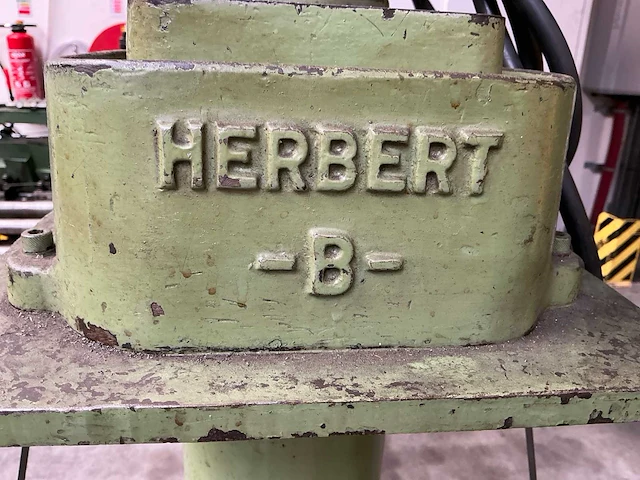Alfred herbert hoog toerental kolomboor - afbeelding 6 van  15