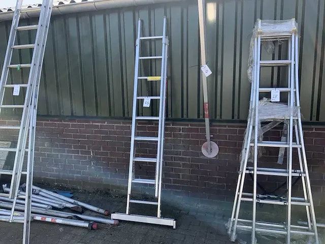 Alga rl 208 2 x 8 aluminium ladder - afbeelding 1 van  7