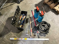 Algemeen handgereedschap: zagen, lijmklemmen, poetsmachine - afbeelding 1 van  9