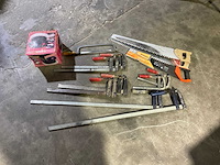 Algemeen handgereedschap: zagen, lijmklemmen, poetsmachine - afbeelding 6 van  9