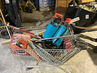 Algemeen handgereedschap: zagen, lijmklemmen, poetsmachine - afbeelding 9 van  9